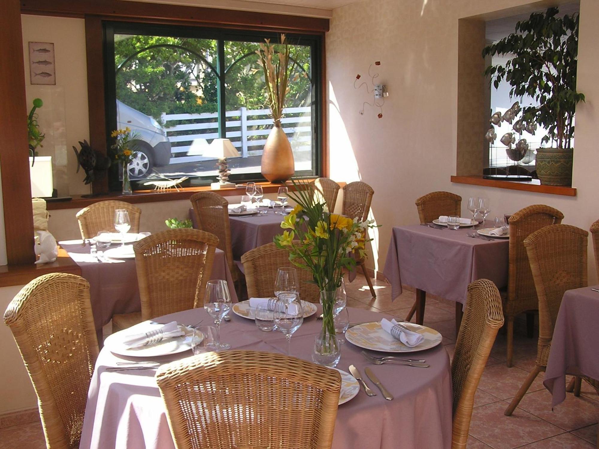 Les Ondines Hotel Saint-Guenole Ngoại thất bức ảnh